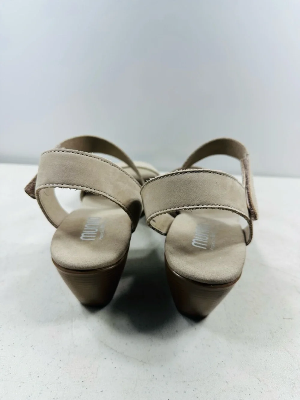 Munro stylish beige